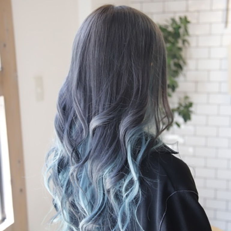 三国の美容室ヘアイコールの 逆インナーカラー 三国の美容室が耳寄りな情報をブログに綴っておりますのでご覧ください